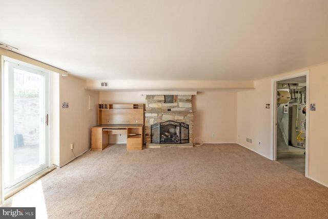 700 SUSQUEHANNA RD, Philadelphia, PA 19111