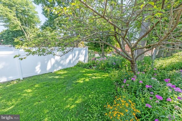 700 SUSQUEHANNA RD, Philadelphia, PA 19111