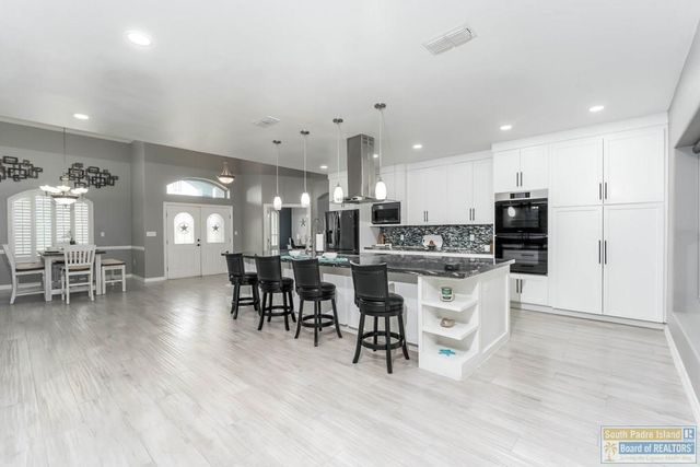 31 Ocelot Trail, Laguna Vista, TX 78578