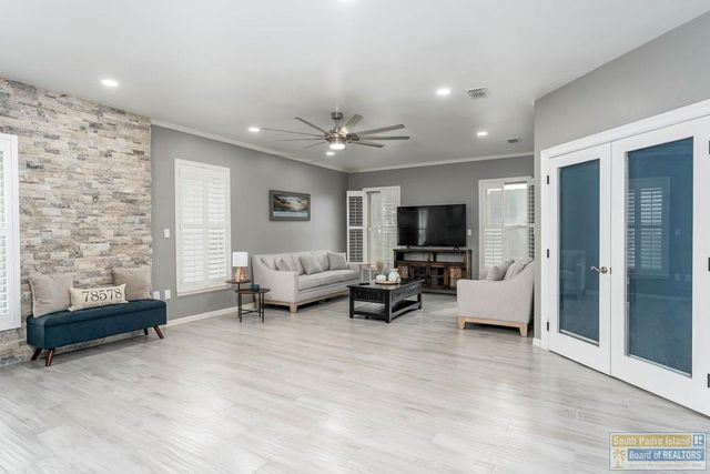 31 Ocelot Trail, Laguna Vista, TX 78578