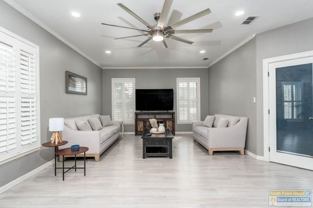 31 Ocelot Trail, Laguna Vista, TX 78578