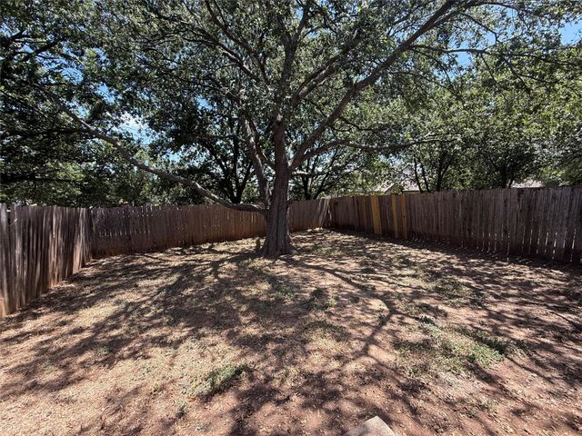9313 Kempler DR B, Austin, TX 78748