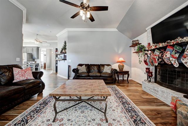 2715 NW 31st Place, Newcastle, OK 73065