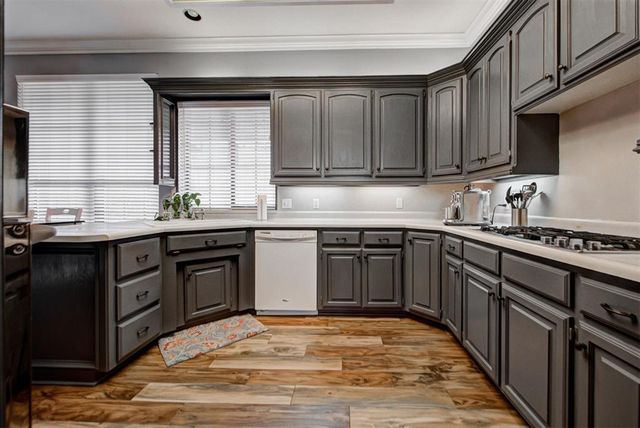 2715 NW 31st Place, Newcastle, OK 73065