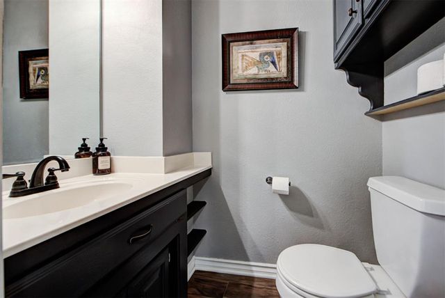 2715 NW 31st Place, Newcastle, OK 73065