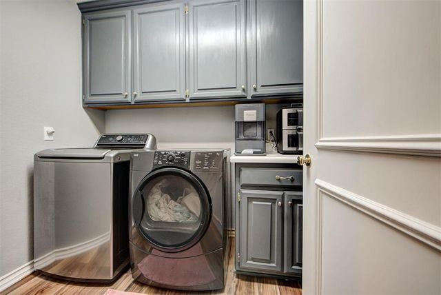 2715 NW 31st Place, Newcastle, OK 73065