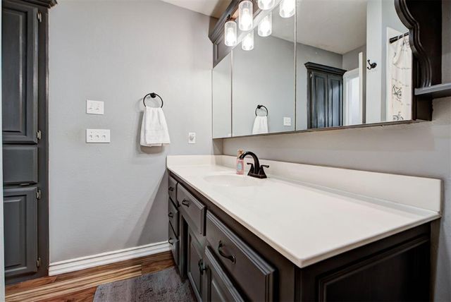 2715 NW 31st Place, Newcastle, OK 73065