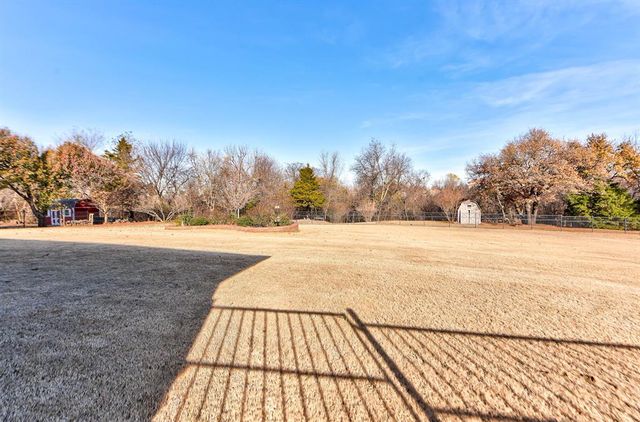 2715 NW 31st Place, Newcastle, OK 73065