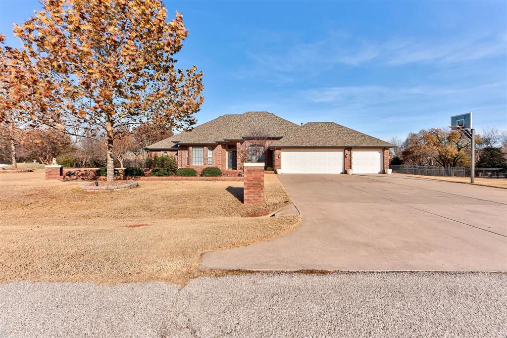 2715 NW 31st Place, Newcastle, OK 73065