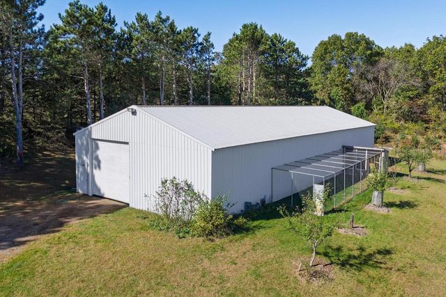S1063 Highway 58, La Valle, WI 53941