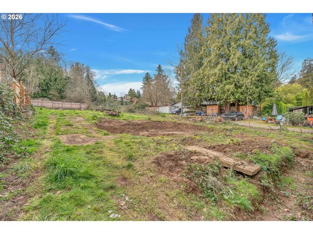 15412 Ne HALSEY St, Portland, OR 97230