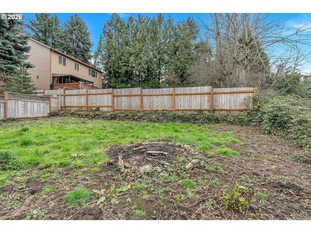 15412 Ne HALSEY St, Portland, OR 97230