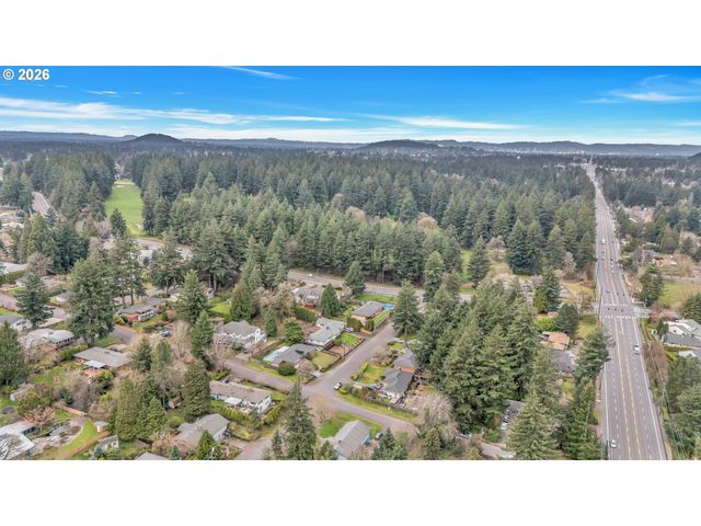 15412 Ne HALSEY St, Portland, OR 97230