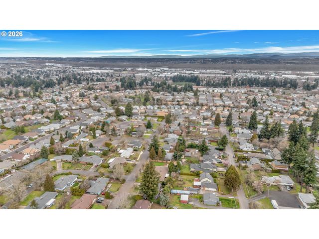 15412 Ne HALSEY St, Portland, OR 97230