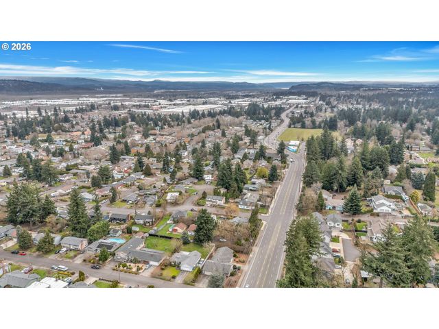 15412 Ne HALSEY St, Portland, OR 97230