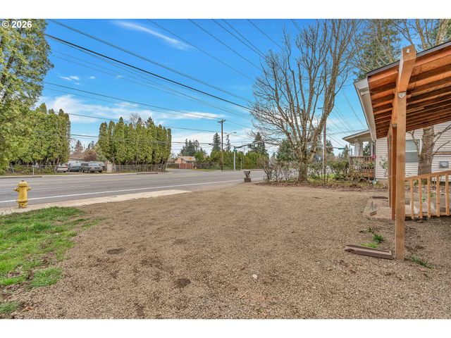 15412 Ne HALSEY St, Portland, OR 97230