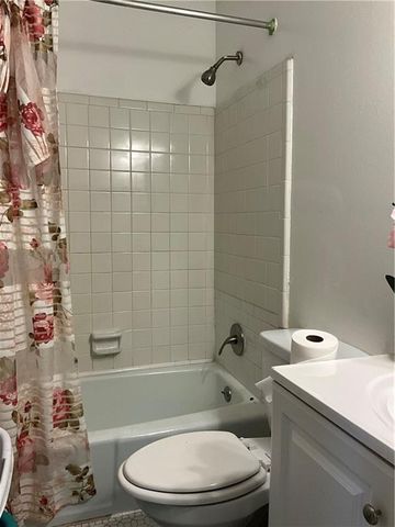 6146 Hickory Drive, Forest Park, GA 30297