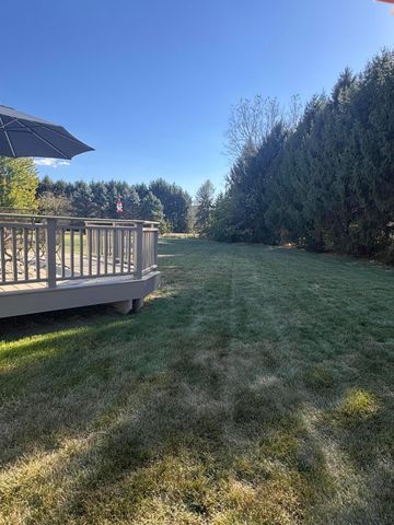 5493 Meadow Passage Drive, Canal Winchester, OH 43110