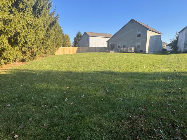 5493 Meadow Passage Drive, Canal Winchester, OH 43110