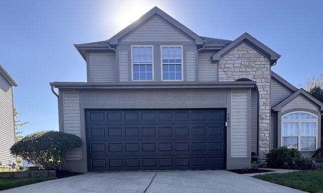 5493 Meadow Passage Drive, Canal Winchester, OH 43110