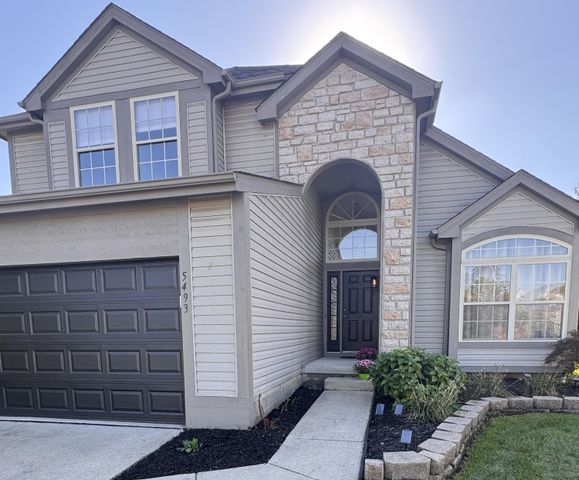 5493 Meadow Passage Drive, Canal Winchester, OH 43110