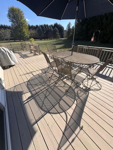 5493 Meadow Passage Drive, Canal Winchester, OH 43110