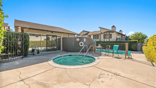 550 W Foothill Boulevard C, Monrovia, CA 91016