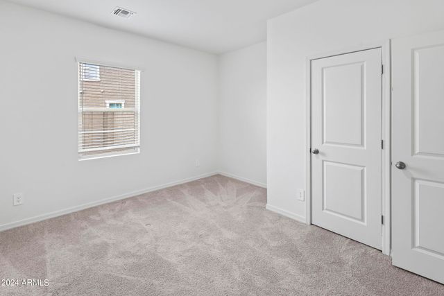 9637 W AGORA Lane, Tolleson, AZ 85353