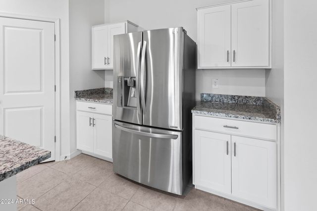 9637 W AGORA Lane, Tolleson, AZ 85353