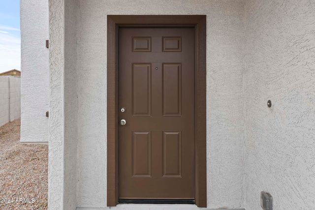 9637 W AGORA Lane, Tolleson, AZ 85353