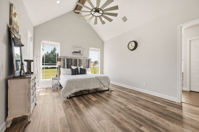 103 Old Decatur Road, Decatur, TX 76234