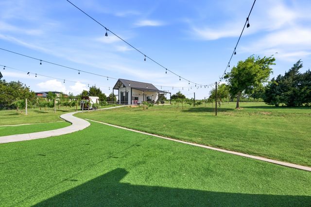 103 Old Decatur Road, Decatur, TX 76234