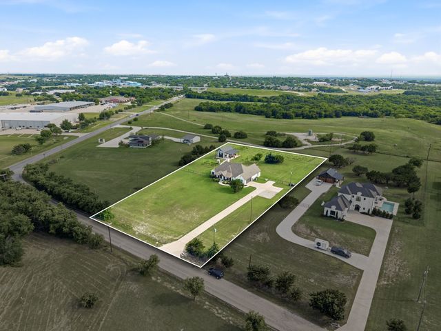 103 Old Decatur Road, Decatur, TX 76234