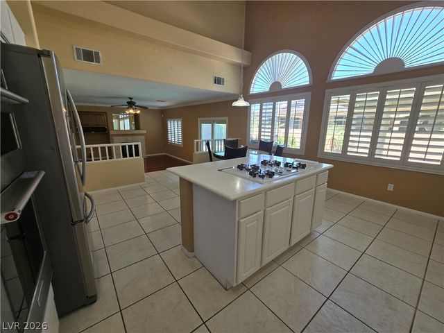 2232 Alanhurst Drive, Henderson, NV 89052