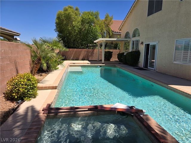 2232 Alanhurst Drive, Henderson, NV 89052