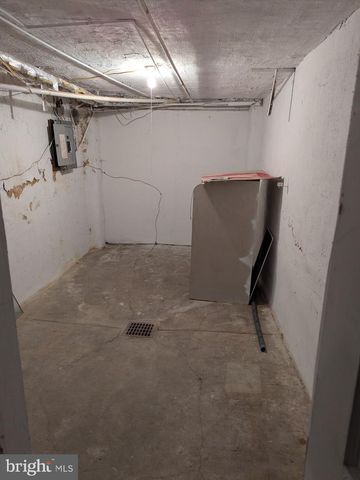 3928 DUNGAN ST, Philadelphia, PA 19124