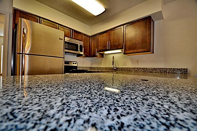 6910 Skillman Street 2011, Dallas, TX 75231