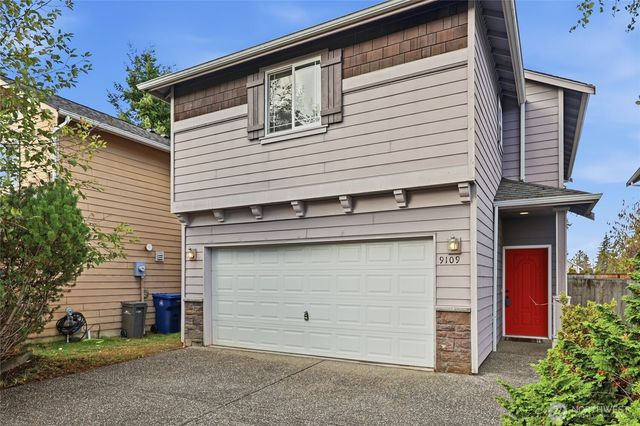 9109 2nd Place SE, Lake Stevens, WA 98258