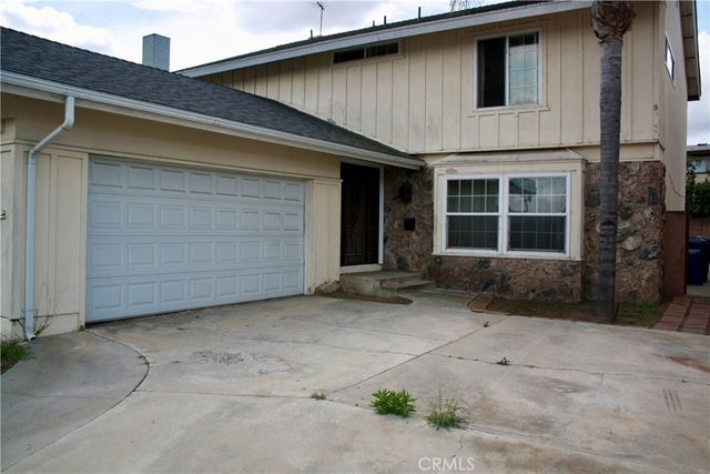 5232 La Luna, La Palma, CA 90623