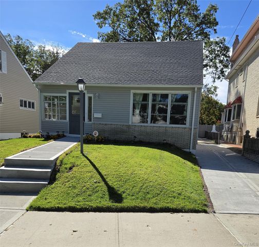 259-30 61st Avenue, Little Neck, NY 11362