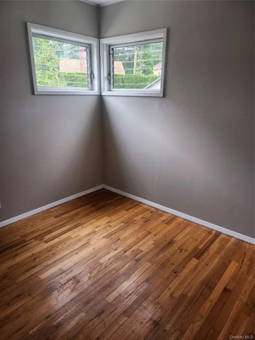 259-30 61st Avenue, Little Neck, NY 11362