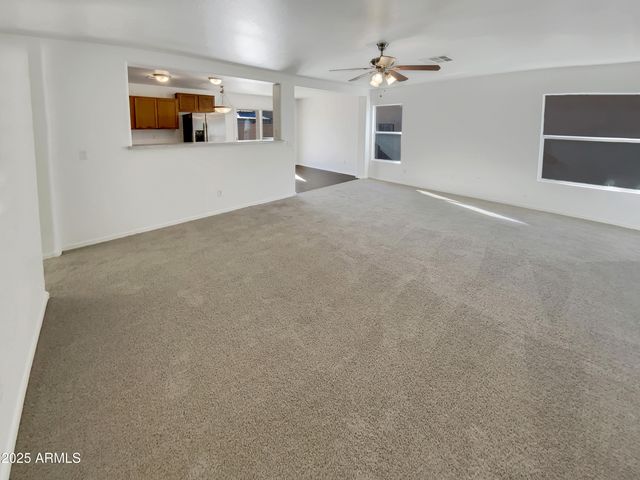 11535 W SCHLEIFER Drive, Youngtown, AZ 85363