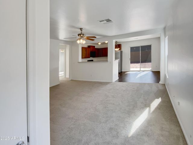 11535 W SCHLEIFER Drive, Youngtown, AZ 85363