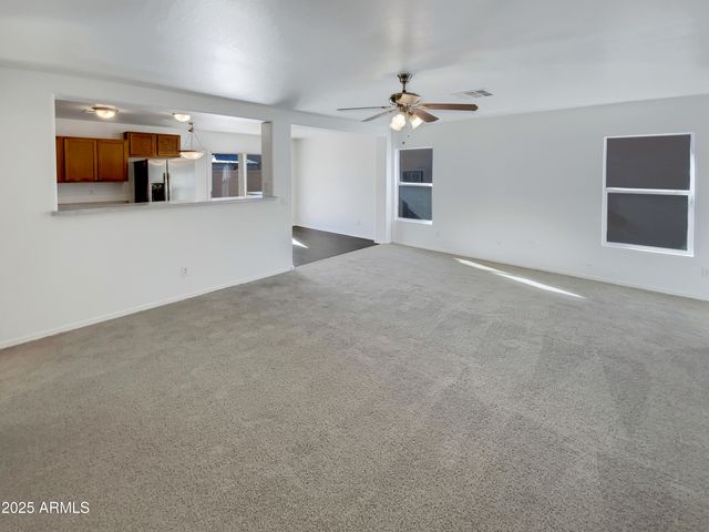 11535 W SCHLEIFER Drive, Youngtown, AZ 85363