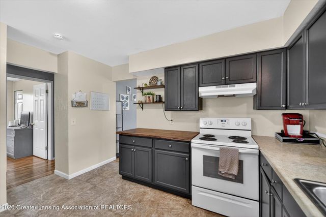 3320 Ronald Street, Lansing, MI 48911