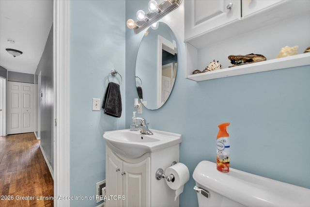 3320 Ronald Street, Lansing, MI 48911