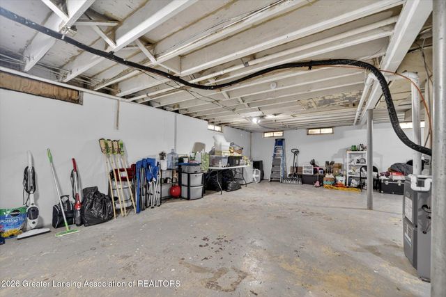 3320 Ronald Street, Lansing, MI 48911