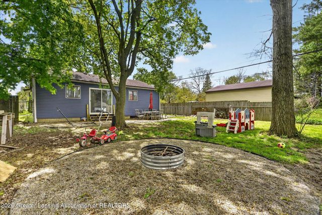 3320 Ronald Street, Lansing, MI 48911