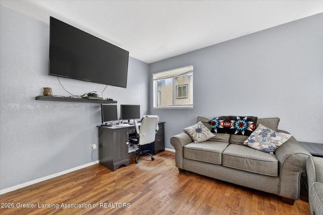 3320 Ronald Street, Lansing, MI 48911
