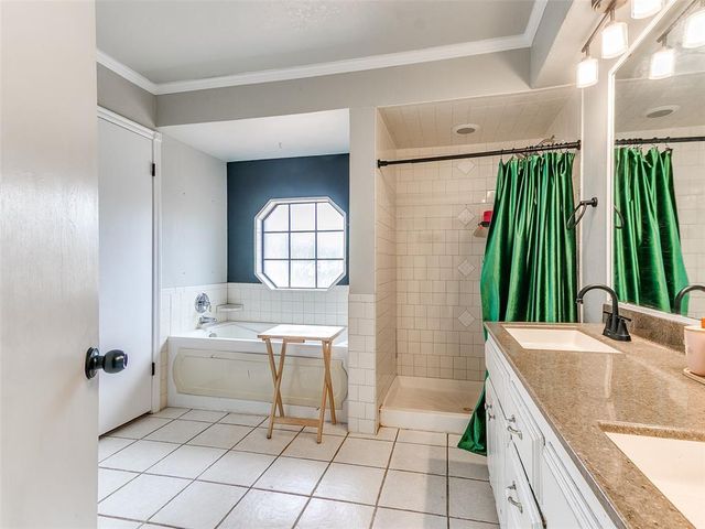 912 N Avery Drive, Moore, OK 73160